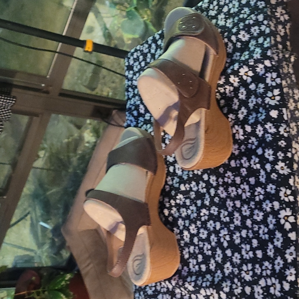 Dansko Sandals Brown Size 42 - image 2